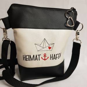Kleine Handtasche Anker Heimat Hafen Umhängetasche  weiss schwarz Tasche mit Anhänger Kunstleder maritim Bild 3