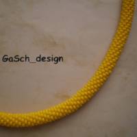 Häkelkette, gehäkelte Perlenkette * Unendlich viel Eigelb auf 89 cm Bild 3