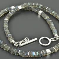 Edle Kette mit Labradorit und 925er Silber, Sterlingsilber, eckige Scheiben, grau mit blauem Schimmer Edelsteine Bild 4