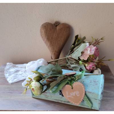 Valentinstag-romantische Schatulle aus Holz im Vintagestyle