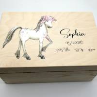 Erinnerungskiste Baby mit Namen "Pferd" Geburtsdatum Erinnerungsbox für Kinder Bild 5