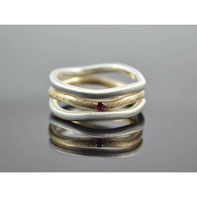 Ringset "Minimalistic Trio Silber-Gold", 925er Silber, 333er Gold -Echter Rubin