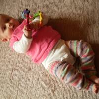 Baby-Ganzbein-Stulpen, knallig pink und lila Bild 2