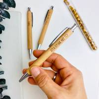 Holzkugelschreiber | Kitaleitung mit Herz | Kitaleitungsgeschenk mit Namen Bild 4