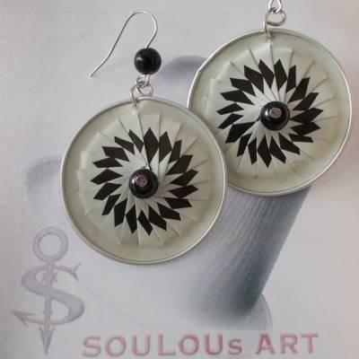 Ohrhänger   Lamelle  schwarz / weiß Nespresso - Kapsel Schmuck upcycling