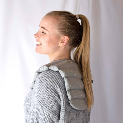 Nackenkissen „Matcha“ mit Dinkel gefüllt// Dinkelkissen, Wärmekissen für kalte Tage, Körnerkissen bei Rückenschmerzen