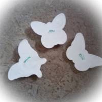 3er Set Schmetterlinge - 3 Gipsfigur zum selber Bemalen mit Anhänger, individuelle Duftanhänger Bild 7