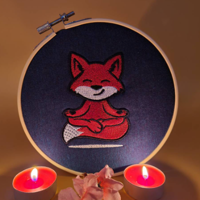 Stickdatei Yoga Fuchs für den Rahmen 10x10 und 13x18