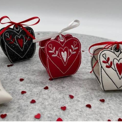 * Herz - Geschenktäschchen * ITH Stickdatei 13x18, für Valentinstag, Hochzeit, Liebeserklärung, Verlobung, Geburtstag