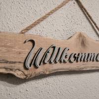 Türschild zum aufhängen aus Treibholz mit Schriftzug in grau Bild 1