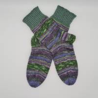 Gestrickte dickere Socken in lila grün, Gr. 40/41, Stricksocken,Kuschelsocken aus 6 fach Sockenwolle handgestrickt Bild 2