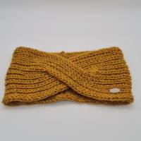 Gestricktes Stirnband in golden yellow, handgestrickt aus 100% Alpaka, einfacher flacher Twist im Stirnbereich, handmade Bild 1