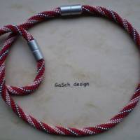 Häkelkette, gehäkelte Perlenkette * Spiralbeziehung in rosa rot Bild 4