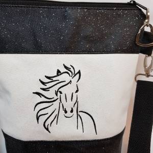 Handtasche Umhängetasche Pferd weiss schwarz Glitzer Tasche mit Herz Bild 4