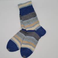 Gestrickte dickere Socken in blau grau beige, Gr. 38/39, Stricksocken,Kuschelsocken aus 6 fach Sockenwolle handgestrickt Bild 3