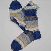 Gestrickte dickere Socken in blau grau beige, Gr. 38/39, Stricksocken,Kuschelsocken aus 6 fach Sockenwolle handgestrickt Bild 4