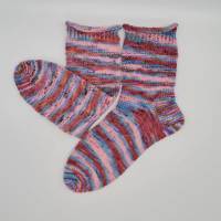Gestrickte bunte Socken hand-dyed, Gr. 40/41, Stricksocken, Kuschelsocken, handgestrickt von la piccola Antonella Bild 3