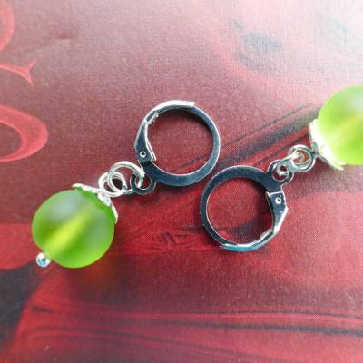 *Frostet Pearls grün*   Ohrhänger aus Glasperlen passend zu meinen Strandglas - Kreationen 