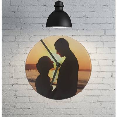 Glas-Wanduhr mit eigenem Foto