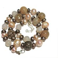 Luxus Perlenkette beige rosa apricot handgemacht mit Achat Rosenquarz und Perlen als Collier nude Muttertagsgeschenk Bild 1