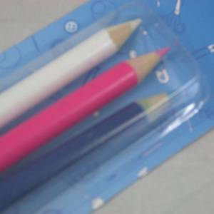 3 Markierstifte in blau, rosa und weiß Bild 3
