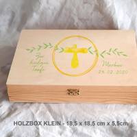 Erinnerungsbox Taufe Baby Aquarell Kreuz Greenery aus Holz Bild 1