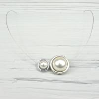 Halskette mit „Perlenspiel“ mit 1 oder 2 Perlen Bild 1