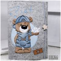 U-Hefthülle aus graumelierten Wollfilz mit Doodlestickerei Cool Bär, personalisierbar Bild 2
