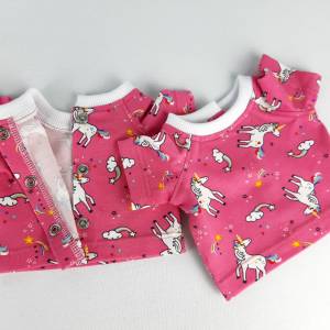 Einhörner Regenbogen und Sternschnuppen, als Kleid oder T-Shirt, Puppenkleidung für Puppen Gr. 40-45 cm, pink Bild 5