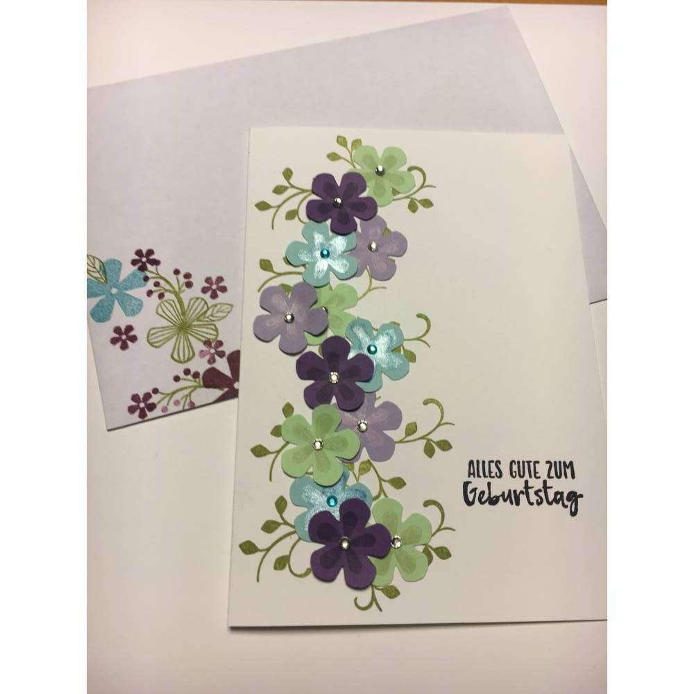Stilvolle Geburtstagskarte mit Grußtext  mit Weiß/Flieder/Türkis Grünen Blüten  Handarbeit Stampin'Up! Bild 1