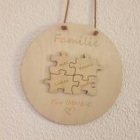 Familienschild, Türschild, Familyschild aus Holz mit Puzzleteilen der einzelnen Familienangehörigen Bild 6
