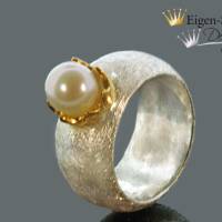 Goldschmiede Perlenring "To be crowned pearl" in 925er Sterling Silber mit Teilvergoldung, Prinzessinnen, märche Bild 2
