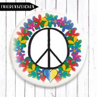 Charity Button Friedenszeichen Blumenkranz Bild 3