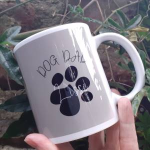 Tasse Dog Dad Hundepfote, personalisiert mit Namen und Geburtsjahr, Keramiktasse Bild 1