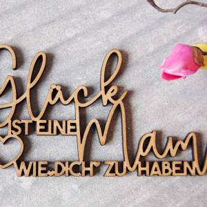 as-Herzwerk 3D Schriftzug Holz "Glück Mama" Tischdeko, Wanddeko, Geschenk für Mama, Mutter, Freunde und Familie Bild 1