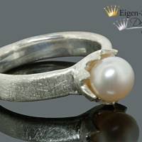 Goldschmiede Perlenring "Timesless pearl" in 925er Sterling Silber, Silberschmuck, Perlenschmuck Bild 2