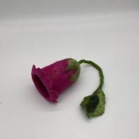 Schlüsseltasche pink Blume aus Filz, handgearbeitete Schlüsselblume für Blumenfreunde, Filzblüte Bild 2