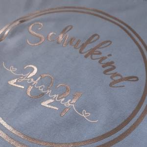 2023 Schulkind T-Shirt, Erstklässler Statement-Shirt, personalisiert, hellblau, Baumwolle Bild 5