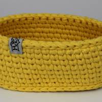 Häkelkörbchen oval nachhaltiges Utensilo gehäkelt Handarbeit gelb aus Textilgarn Osterkörbchen Bild 2