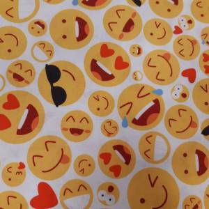 12,90 Euro/m   Toller Baumwollstoff Smilys, Emoji,  ideal für Behilfsmasken Bild 3
