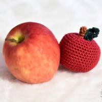 gehäkelter Apfel für den Kaufmannsladen oder die Spielküche Bild 3