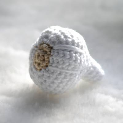 gehäkelter Knoblauch für die Spielküche oder Kaufmannsladen