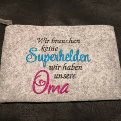 Stickdatei Oma Superheld für Rahmen 13x18cm