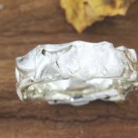 Auffälliger Ring aus Silber mit Opal in Goldfassung Bild 6