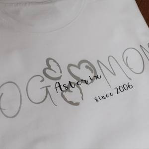 Hund Mama T-Shirt personalisiert, Bio Baumwolle weiß, mit silbernen reflektierendem Schriftzug, DogMom, Bild 7