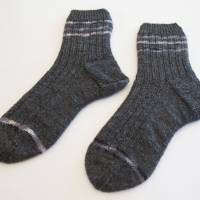Handgestrickte Socken, Gr. 46747 Bild 2