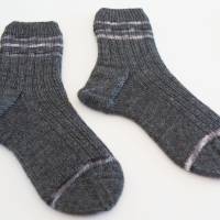 Handgestrickte Socken, Gr. 46747 Bild 3
