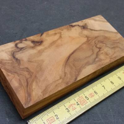 Kantel 120 x 55 x 18 mm aus Olivenholz ( unbehandelt )