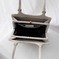 True Vintage 50er Kroko Tasche Elegante Handtasche Cremeweiß Grau mit Spiegel Bügelverschluss Clip Goldfarben Bag Bild 4