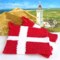 Topflappen, 1 Set / 2 Stück, 100 % Baumwolle, rot-weiß, Flagge Dänemark, Handarbeit, gehäkelt, Thermostich Bild 1